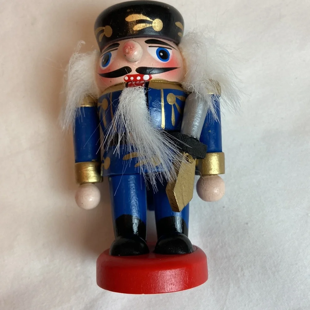 Box set of 5 short squatty army wooden nutcracker Holiday Christmas Decor